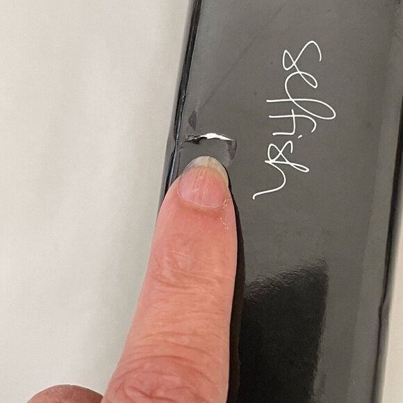 Kim Kardashian West Selfish RARE Black Hardcover Signed Edition Rizzoli 2015 - Picture 5 of 14